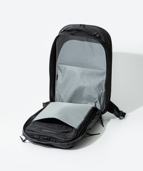 BLACK EMBER（ブラックエンバー）の「Black Ember CITADEL25 ブラックエンバー シタデル リュックサック NO,7223018 バックパック（バックパック/リュック・メンズ・ブラック・FREE）」の10枚目の写真