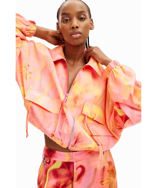 Desigual（デシグアル）の「【Desigual×Collina Strada】タイダイブルーム ボンバージャケット（その他アウター・レディース・レッド・L/M/S）」の4枚目の写真