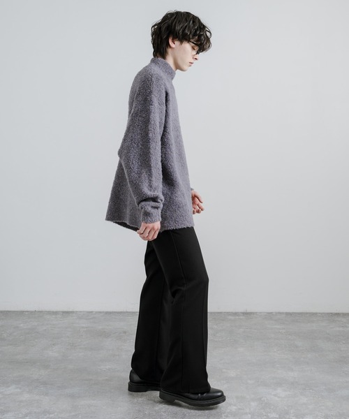 Rocky Monroe(ロッキーモンロー)の「オーバーサイズループヤーンハーフネックニット(ニット/セーター・メンズ・グレイッシュベージュ/ブラック/ブルー/ブラウン/グレー/ナチュラル・M/L)」の11枚目の写真