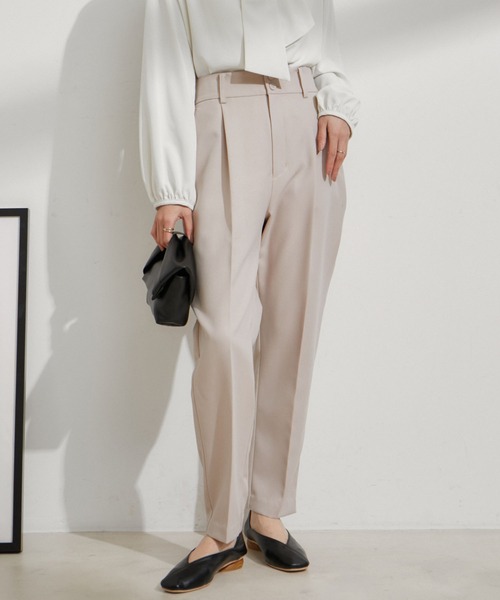VIS（ビス）の「【セットアップ対応】テーパードパンツ【洗える】（スラックス・レディース・ネイビー/ベージュ/グリーン系その他・M/S/SS）」の16枚目の写真