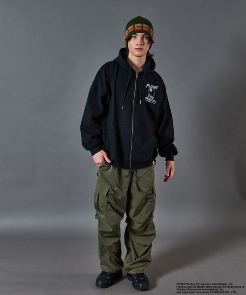 PLAYBOY(プレイボーイ)の「【SEQUENZ】PB BALL FADE ZIP HOODIE / プレイボーイ ビックサイズ フルジップ バニー ガール フード ピンボール 裏起毛(パーカー・メンズ・ブラック/ネイビー/グレー・LARGE/MEDIUM/X-LARGE)」の12枚目の写真