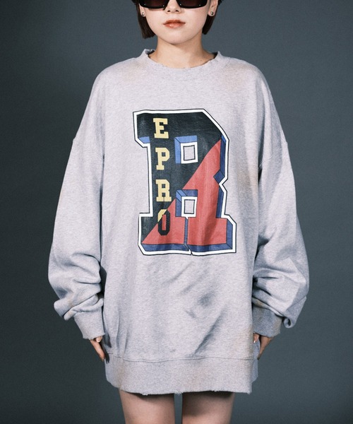 RePRODUCTION LABEL(リプロダクションレーベル)の「【ユニセックス】【RePRODUCTION LABEL / リプロダクションレーベル】カレッジロゴスウェット(スウェット・レディース・ブラック/グレー・FREE)」の10枚目の写真