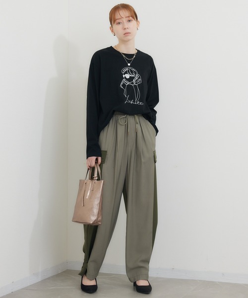 ROSIEE（ロージー）の「ROSIEE 女の子柄コード刺繍T（Tシャツ/カットソー・レディース・ブラック/ホワイト・FREE）」の18枚目の写真