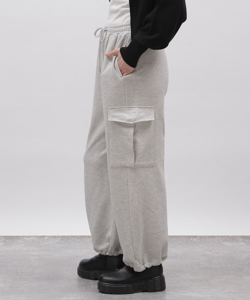 LAKOLE（ラコレ）の「スウェットカーゴパンツ / 106451（スウェットパンツ・レディース・ヘザーグレー/オートミール・SMALL/MEDIUM）」の9枚目の写真