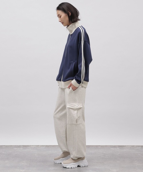 LAKOLE（ラコレ）の「スウェットカーゴパンツ / 106451（スウェットパンツ・レディース・ヘザーグレー/オートミール・SMALL/MEDIUM）」の10枚目の写真