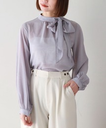 エアリーアシメボウタイブラウス