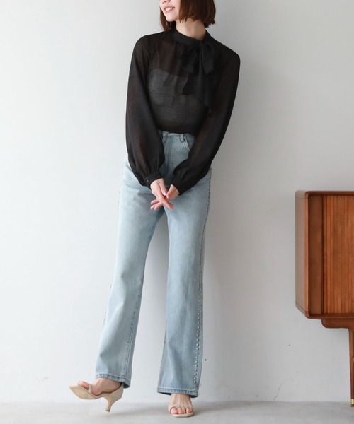 archives（アルシーヴ）の「エアリーアシメボウタイブラウス（シャツ/ブラウス・レディース・グレー/ブラック/アイボリー・MEDIUM）」の13枚目の写真