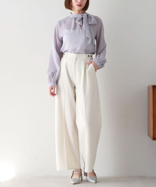 archives（アルシーヴ）の「エアリーアシメボウタイブラウス（シャツ/ブラウス・レディース・グレー/ブラック/アイボリー・MEDIUM）」の19枚目の写真