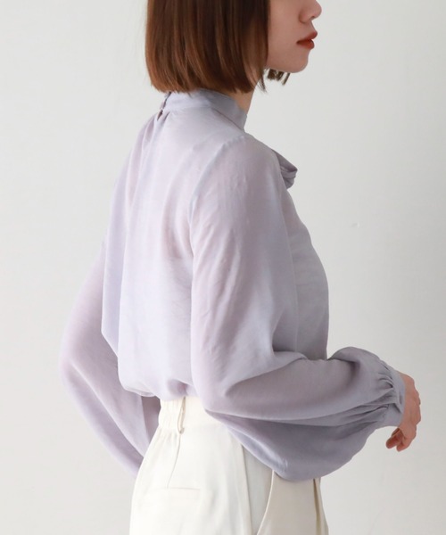 archives（アルシーヴ）の「エアリーアシメボウタイブラウス（シャツ/ブラウス・レディース・グレー/ブラック/アイボリー・MEDIUM）」の17枚目の写真