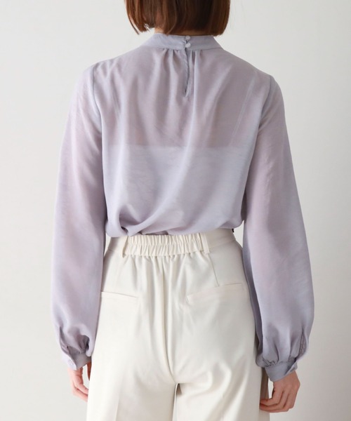 archives（アルシーヴ）の「エアリーアシメボウタイブラウス（シャツ/ブラウス・レディース・グレー/ブラック/アイボリー・MEDIUM）」の18枚目の写真