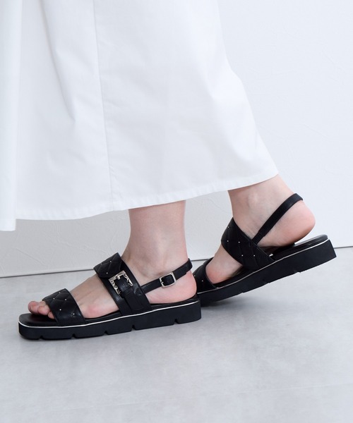 HIMIKO(ヒミコ)の「【HIMIKO】キルティングスタッズサンダル/641223(サンダル・レディース・ブラック/アイボリー/ブルー・22.0cm/22.5cm/23.0cm/23.5cm/24.0cm/24.5cm/25.0cm/25.5cm/26.0cm/26.5cm/21.5cm)」の11枚目の写真