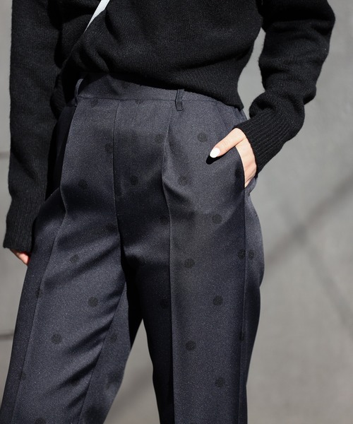 Bonjour Sagan（ボンジュールサガン）の「ツイルクロスドットテーパードパンツ（その他パンツ・レディース・ブラック/アイボリー・FREE）」の18枚目の写真