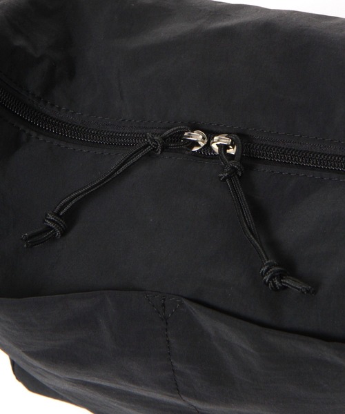 LAKOLE（ラコレ）の「ポケットショルダーBAG / 105055（ショルダーバッグ・メンズ・ブラック/グリーン/サンドグレー・FREE）」の12枚目の写真