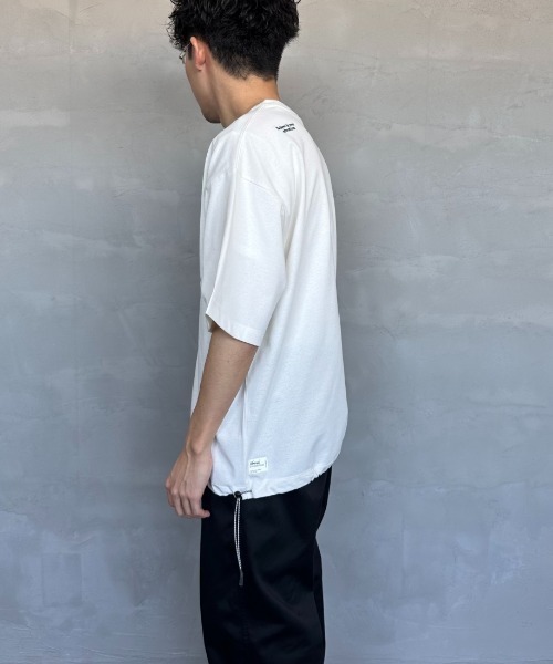 NANGA（ナンガ）の「[NANGA/ナンガ] 別注 ルーズフィット ドローコードポケットTシャツ（Tシャツ/カットソー・レディース・ホワイト/ブラック・S/M/L）」の6枚目の写真