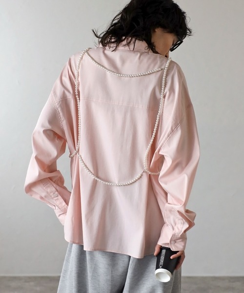 COMMRE（コムル）の「ダブルポケットオーバーシャツ（シャツ/ブラウス・レディース・ホワイト/ピンク/サックスブルー/チャコールグレー・FREE）」の14枚目の写真