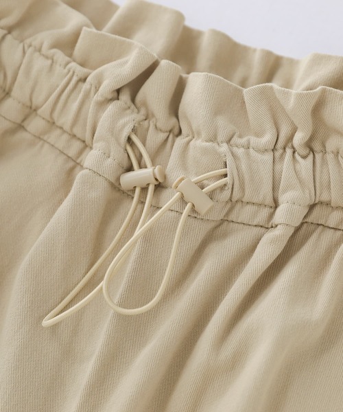 n'OrLABEL（ノアールレーベル）の「『ウエストドロストサロペット』（サロペット/オーバーオール・レディース・ライトベージュ/ブラック・1/2）」の11枚目の写真