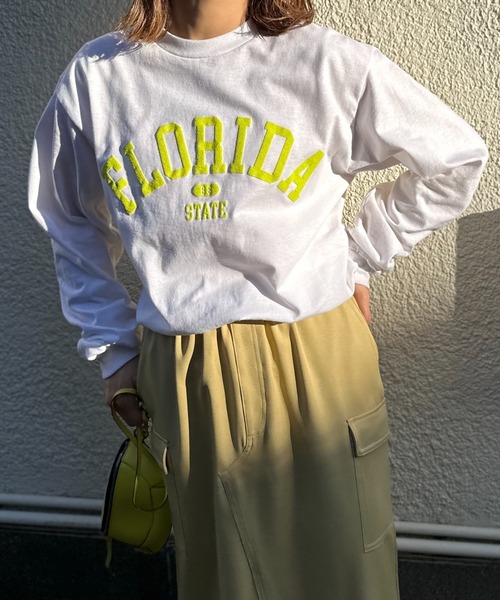 mi via loca(ミヴィアロカ)の「GILDAN 発泡プリントFLORIDAカレッジロゴロンT 【PT NO. MVL025 ※2A】(Tシャツ/カットソー・レディース・ブラック/オフホワイト/オートミール/ホワイト系その他・MEDIUM/X-LARGE)」の9枚目の写真