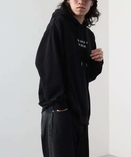 SUGGESTION(サジェッション)の「SUGGESTION エモ系グラフィックPT裏毛プルパーカー(パーカー・メンズ・オフホワイト/ライトブルー/ブラック・L/M)」の14枚目の写真