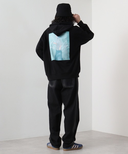 SUGGESTION(サジェッション)の「SUGGESTION エモ系グラフィックPT裏毛プルパーカー(パーカー・メンズ・オフホワイト/ライトブルー/ブラック・L/M)」の16枚目の写真