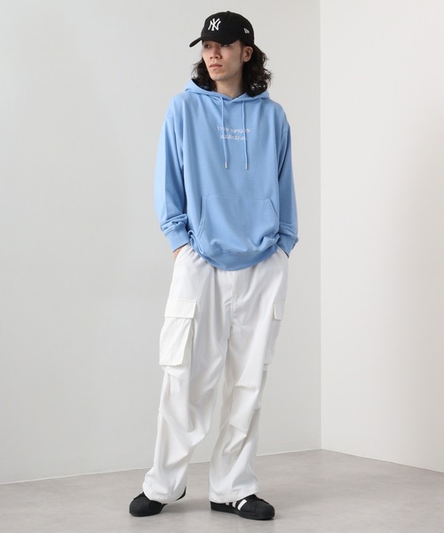 SUGGESTION(サジェッション)の「SUGGESTION エモ系グラフィックPT裏毛プルパーカー(パーカー・メンズ・オフホワイト/ライトブルー/ブラック・L/M)」の7枚目の写真