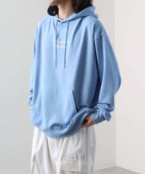 SUGGESTION(サジェッション)の「SUGGESTION エモ系グラフィックPT裏毛プルパーカー(パーカー・メンズ・オフホワイト/ライトブルー/ブラック・L/M)」の5枚目の写真