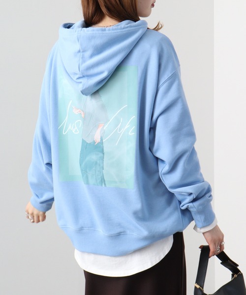 SUGGESTION(サジェッション)の「SUGGESTION エモ系グラフィックPT裏毛プルパーカー(パーカー・メンズ・オフホワイト/ライトブルー/ブラック・L/M)」の21枚目の写真