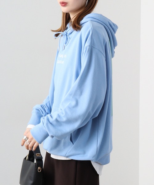 SUGGESTION(サジェッション)の「SUGGESTION エモ系グラフィックPT裏毛プルパーカー(パーカー・メンズ・オフホワイト/ライトブルー/ブラック・L/M)」の22枚目の写真