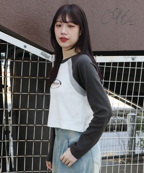 3.3 Field Trip (3.3フィールドトリップ)の「3.3 Field Trip/メタルロゴラグラン長袖Tシャツ 2105604(Tシャツ/カットソー・レディース・ホワイト/グレー・FREE)」の5枚目の写真