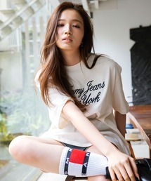 【NET ViVi掲載】オーバーサイズラグジュアリーセリフTシャツ