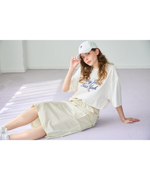tommy jeans(トミー ジーンズ)の「【NET ViVi掲載】オーバーサイズラグジュアリーセリフTシャツ(Tシャツ/カットソー・メンズ・ホワイト/ベージュ/ネイビー・LARGE/MEDIUM/SMALL/X-LARGE/X-SMALL)」の13枚目の写真