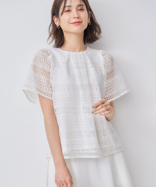 組曲(クミキョク)の「ボーダーレース ブラウス(Tシャツ/カットソー・レディース・ネイビー系/スモーキーグリーン系/アイボリー系・S2)」の2枚目の写真