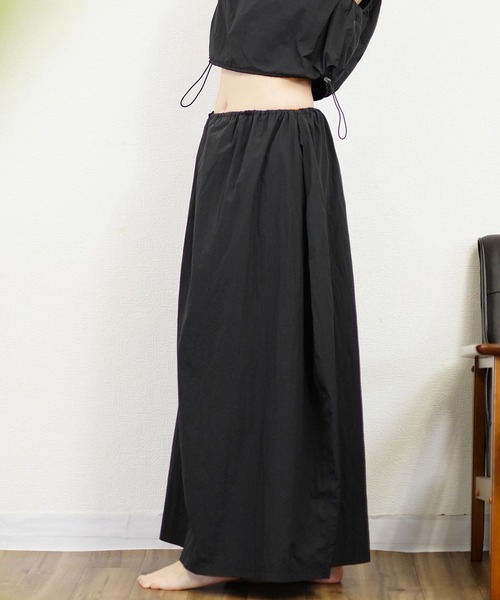 Ungrid(アングリッド)の「【ムラサキスポーツ限定】UNGRID/アングリッド 水陸両用 バルーンロング丈スカート/セットアップ対応 240701(スカート・レディース・ブラック/アイボリー・M)」の4枚目の写真