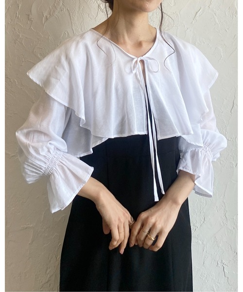 She's Closet(シーズクローゼット)の「フリルカラービッグ襟ショート丈長袖リボンボレロブラウスカーディガン(シャツ/ブラウス・レディース・ブラック/ホワイト・FREE)」の9枚目の写真