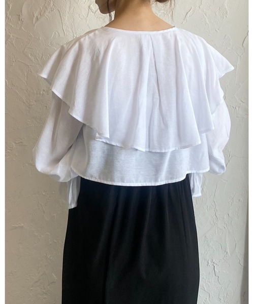 She's Closet(シーズクローゼット)の「フリルカラービッグ襟ショート丈長袖リボンボレロブラウスカーディガン(シャツ/ブラウス・レディース・ブラック/ホワイト・FREE)」の11枚目の写真