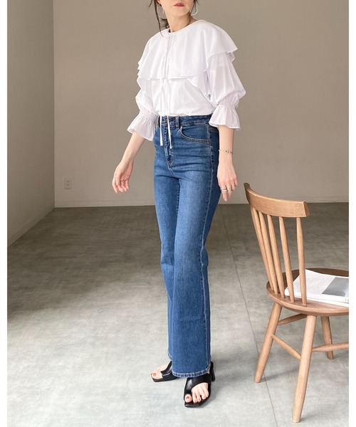 She's Closet(シーズクローゼット)の「フリルカラービッグ襟ショート丈長袖リボンボレロブラウスカーディガン(シャツ/ブラウス・レディース・ブラック/ホワイト・FREE)」の14枚目の写真