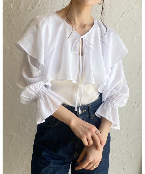 She's Closet(シーズクローゼット)の「フリルカラービッグ襟ショート丈長袖リボンボレロブラウスカーディガン(シャツ/ブラウス・レディース・ブラック/ホワイト・FREE)」の20枚目の写真