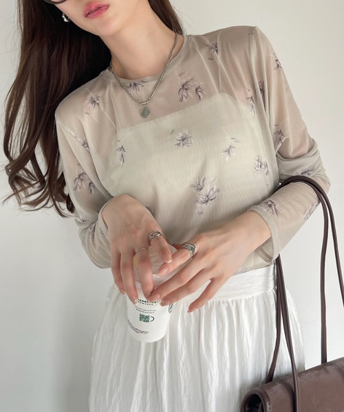 Ada.(エイダ)の「フラワープリント シアー クルーネック トップス(Tシャツ/カットソー・レディース・ベージュ/ブラック・FREE)」の14枚目の写真