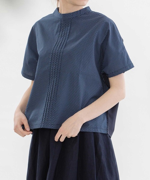nop de nod(ノップドゥノッド)の「ボトルネック布帛Tトップス(Tシャツ/カットソー・レディース・ブラック/ネイビー/オフホワイト/スミクロ・3)」の8枚目の写真