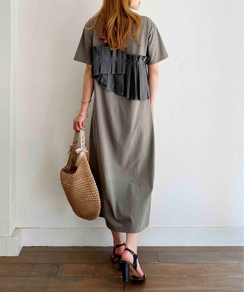 PICCIN(ピッチン)の「【WEB限定】フロントプリーツコットンワンピース(ワンピース・レディース・ブラック/グレー・M/L)」の10枚目の写真