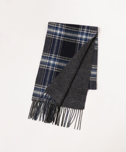 BEAMS(ビームス)の「グラデーション チェック マフラー(マフラー・メンズ・ブラック/ブルー/グレー/ネイビー・ONE SIZE)」の10枚目の写真
