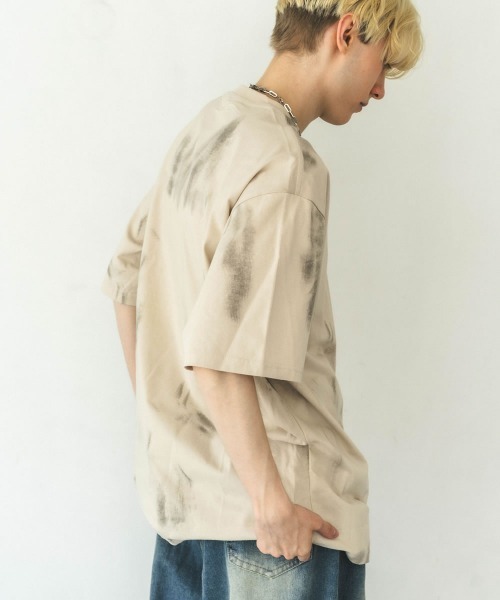 Shoowtime(ショウタイム)の「オーバーサイズ / ビッグシルエットショートスリーブTシャツ(Tシャツ/カットソー・メンズ・ブラック/ナチュラル・X-LARGE/LARGE/MEDIUM)」の7枚目の写真