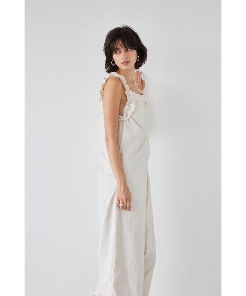 ALEXIA STAM(アリシアスタン)の「Frill Shoulder Jumpsuit /フリルショルダージャンプスーツ(つなぎ/オールインワン・レディース・チャコールグレー/アイボリー・M/S)」の15枚目の写真