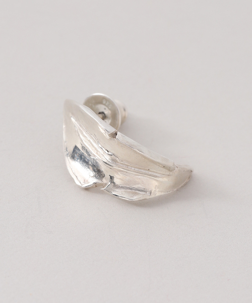 JOURNAL STANDARD(ジャーナルスタンダード)の「【MAISON DPULSE×TOLIGHT】FLOWER*LEAF ピアス(ピアス(両耳用)・レディース・シルバー・FREE)」の2枚目の写真