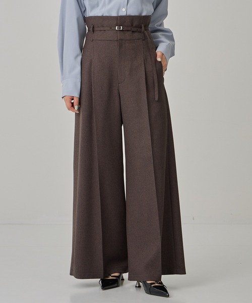 PUBLIC TOKYO(パブリックトウキョウ)の「ウーステッドハイウエストベルテッドパンツ(スラックス・レディース・ダークグレー/マルチ/モカ・3/2/1)」の3枚目の写真