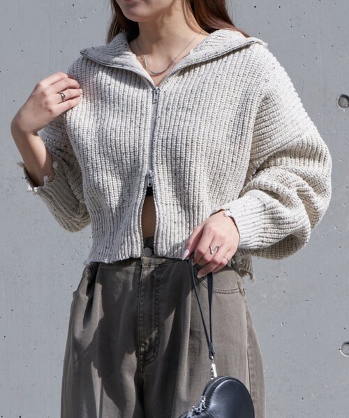 RAY CASSIN(レイカズン)の「WEB限定/ネップダブルジップニット(ニット/セーター・レディース・レッド/グレー/アイボリー・FREE)」の7枚目の写真