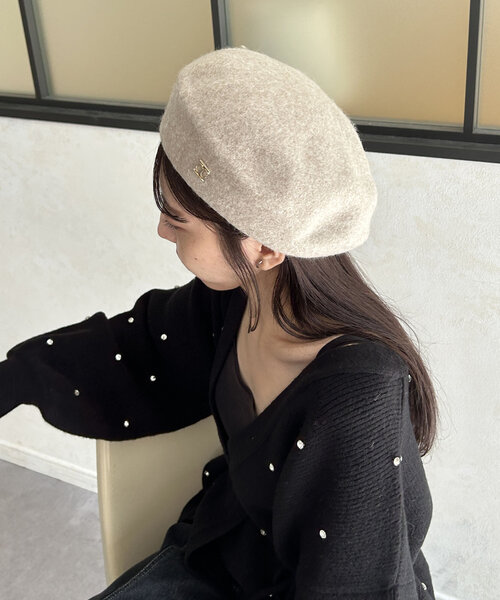 CAPRICIEUX LE'MAGE(カプリシューレマージュ)の「【LE'MAGE オリジナル】1ポイントベレー帽(ハット・レディース・ブラック/ベージュ・FREE)」の7枚目の写真