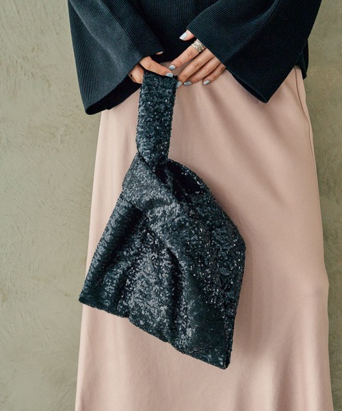 LEPSIM（レプシィム）の「ミニスパンコールマルシェ　148748（ハンドバッグ・レディース・ブラック/グレー・ONE SIZE）」の4枚目の写真