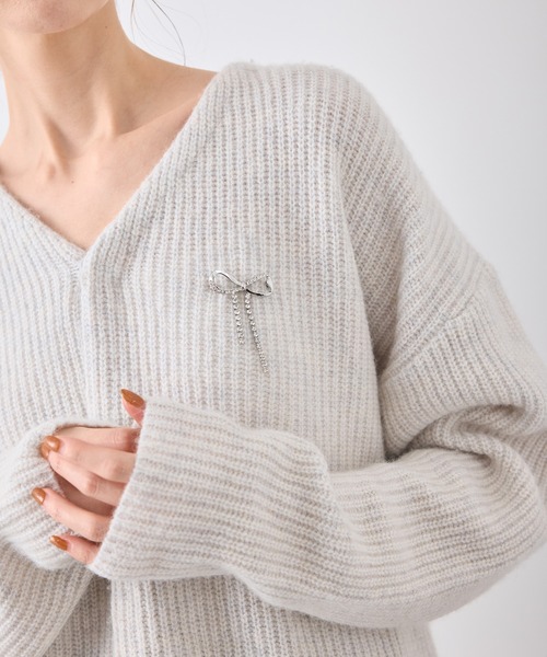 ROPE' PICNIC(ロペピクニック)の「ビジューリボンブローチ(ブローチ/コサージュ・レディース・シルバー/ゴールド・FREE)」の5枚目の写真