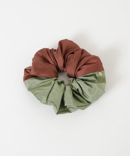 SMELLY(スメリー)の「バイカラーボリュームシュシュ(シュシュ・レディース・ピンク系その他/グリーン系その他・-)」の4枚目の写真