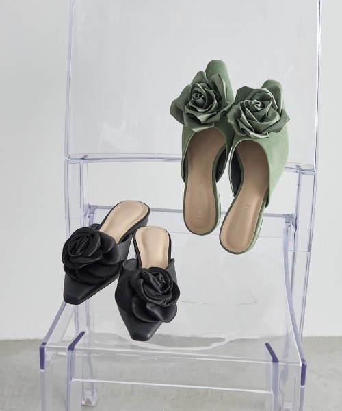 フラワーモチーフが可愛い♪【CHANEL】 ミュール サンダル フラワー CHANEL(シャネル) レディース - 海外通販のBUYMA